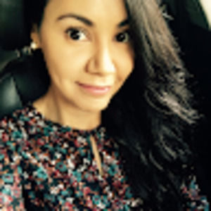 Meet your Posher, Isaura